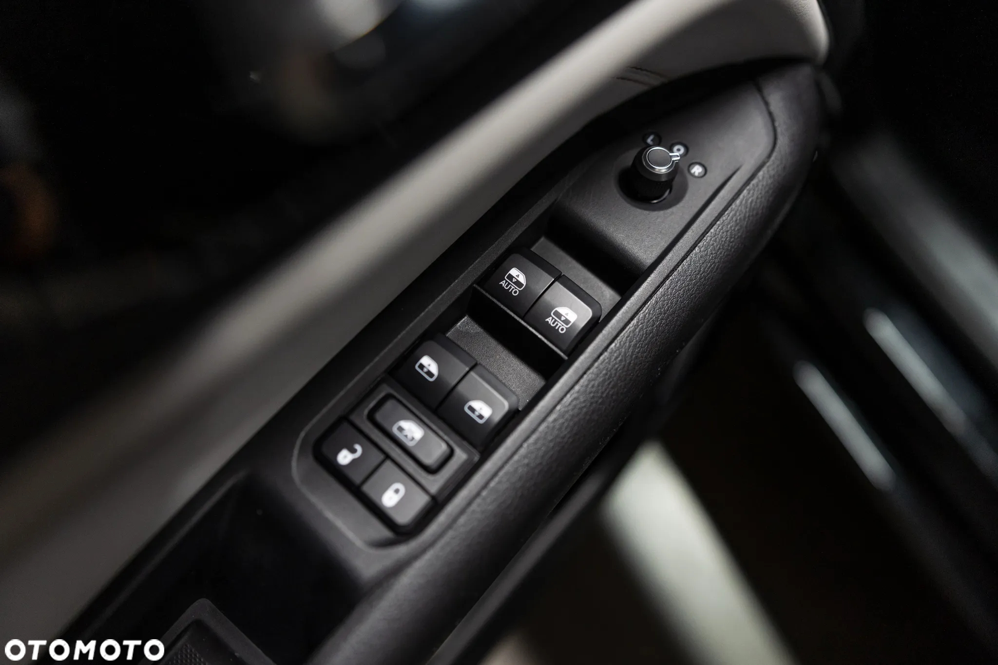 Jeep Compass - 15
