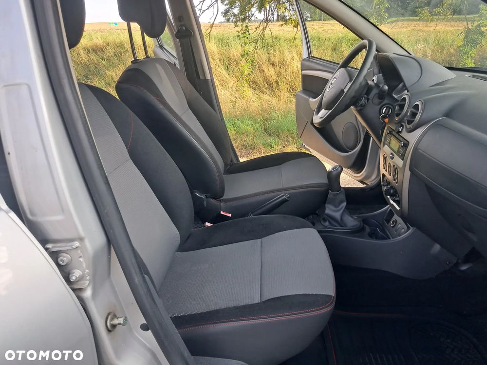 Dacia Duster - 8