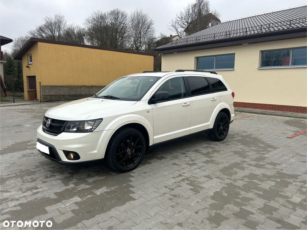 Fiat Freemont 2.0 Multijet Black Code AWD - 1