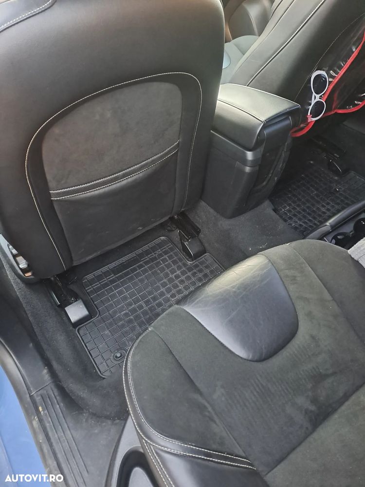 Volvo V40 - 8