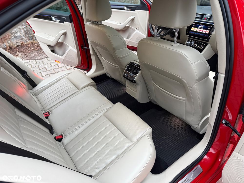 Skoda Superb 2.0 TSI L&K DSG - 15