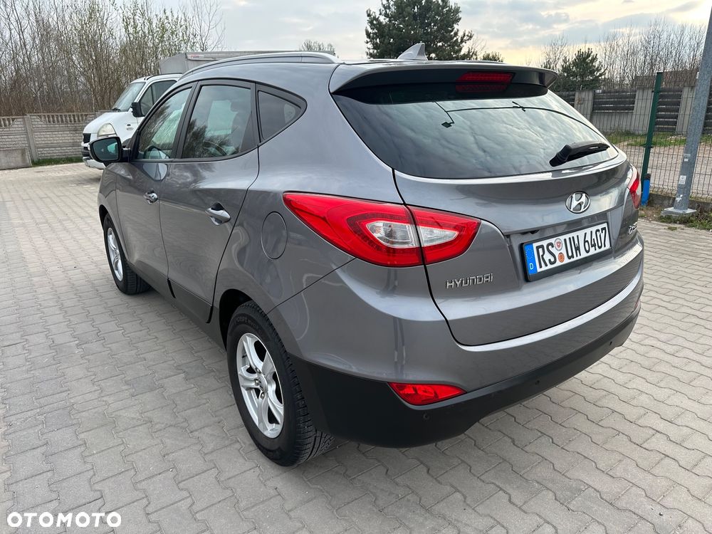 Hyundai ix35 1.6 2WD Fifa World Cup Edition - 6