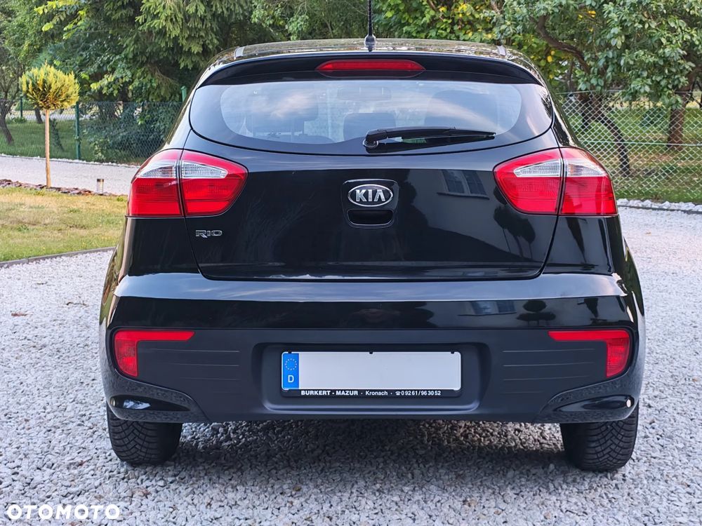Kia Rio 1.2 L - 18
