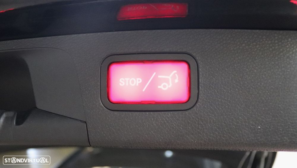 Mercedes-Benz E 220 d Exclusive - 44