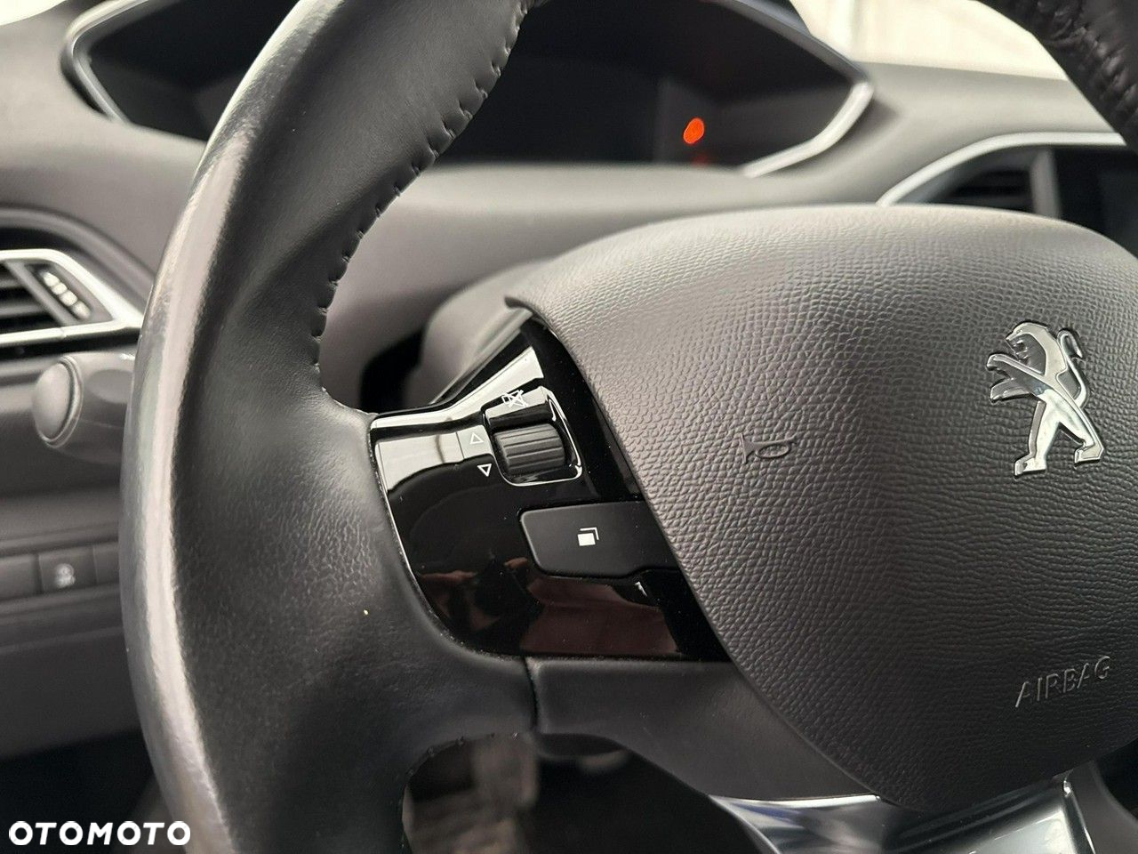 Peugeot 308 1.5 BlueHDi Active S&S - 24