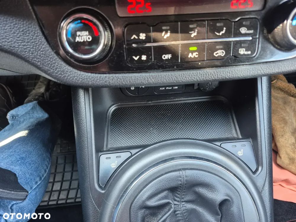 Kia Sportage 1.6 GDI 2WD DREAM-TEAM EDITION - 12