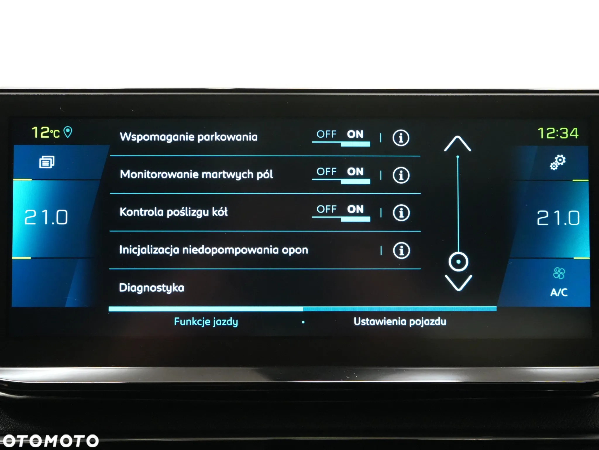 Peugeot 3008 1.6 PureTech HYbrid4 GT S&S EAT8 - 29