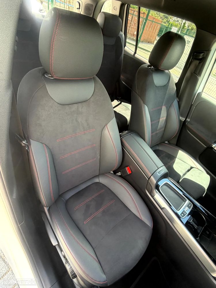Mercedes-Benz EQB 250+ AMG Line - 36