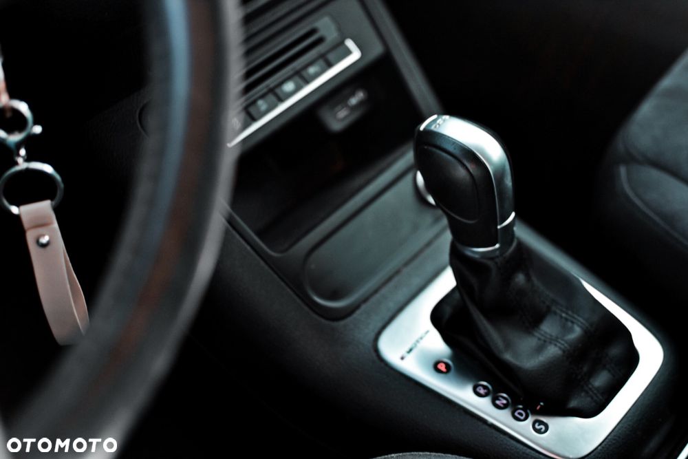 Volkswagen Tiguan 2.0 TDI SCR 4MOTION BlueMotion Technology DSG Sport & Style - 14