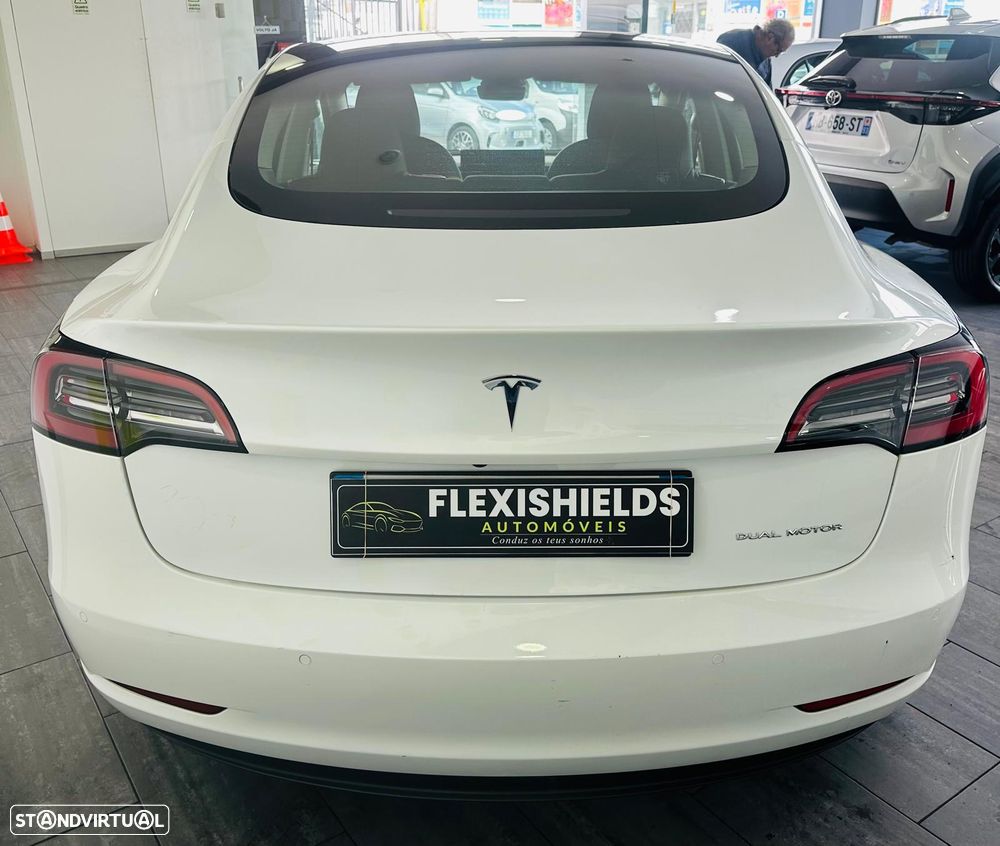 Tesla Model 3 Long Range RWD - 5