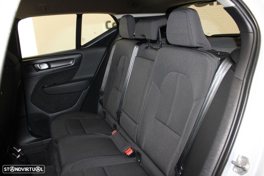 Volvo XC 40 1.5 T5 PHEV Inscription - 31