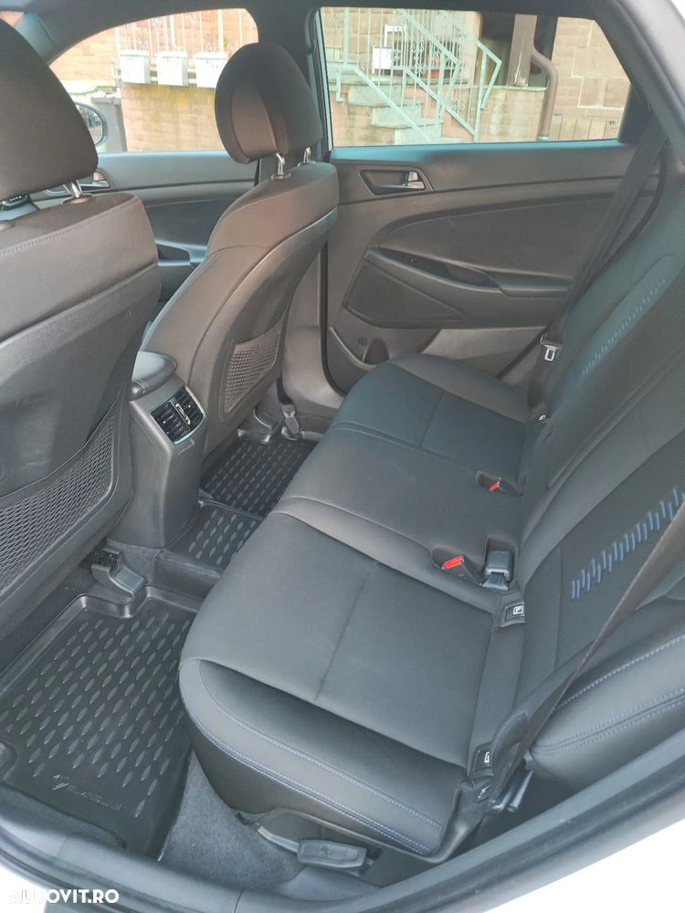 Hyundai Tucson blue 1.6 GDi 2WD Passion - 9