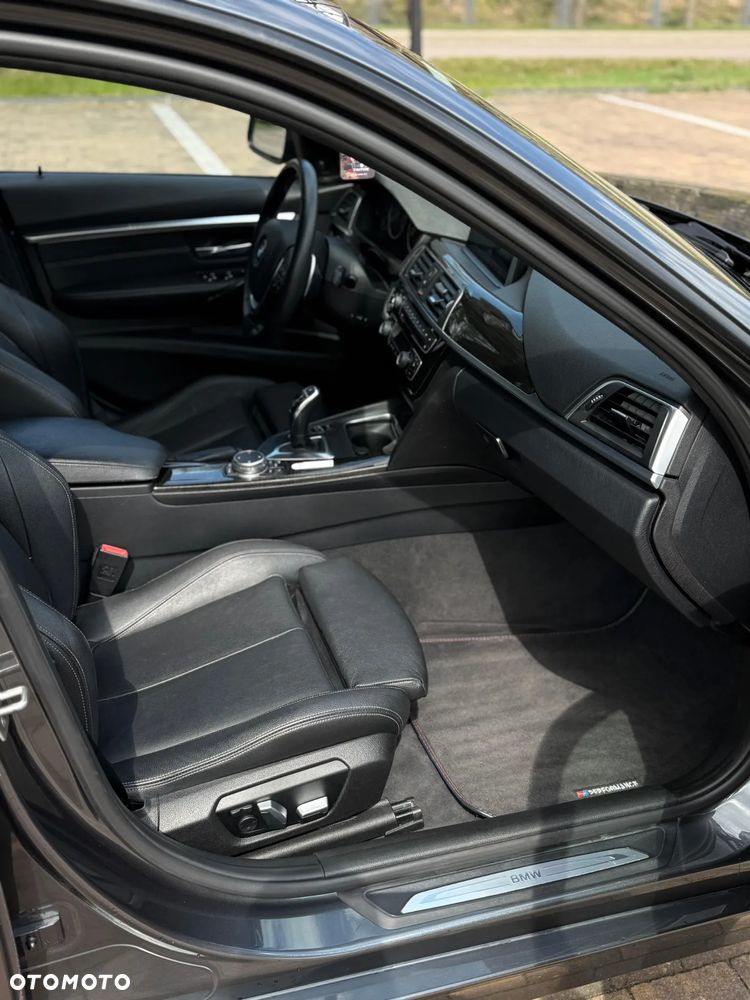 BMW Seria 3 328i xDrive Sport-Aut Sport Line - 11