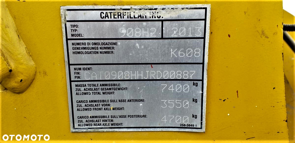 Caterpillar Ładowarka kołowa CATERPILLAR 908 H 2 - 24