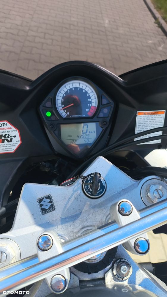 Suzuki SV - 13