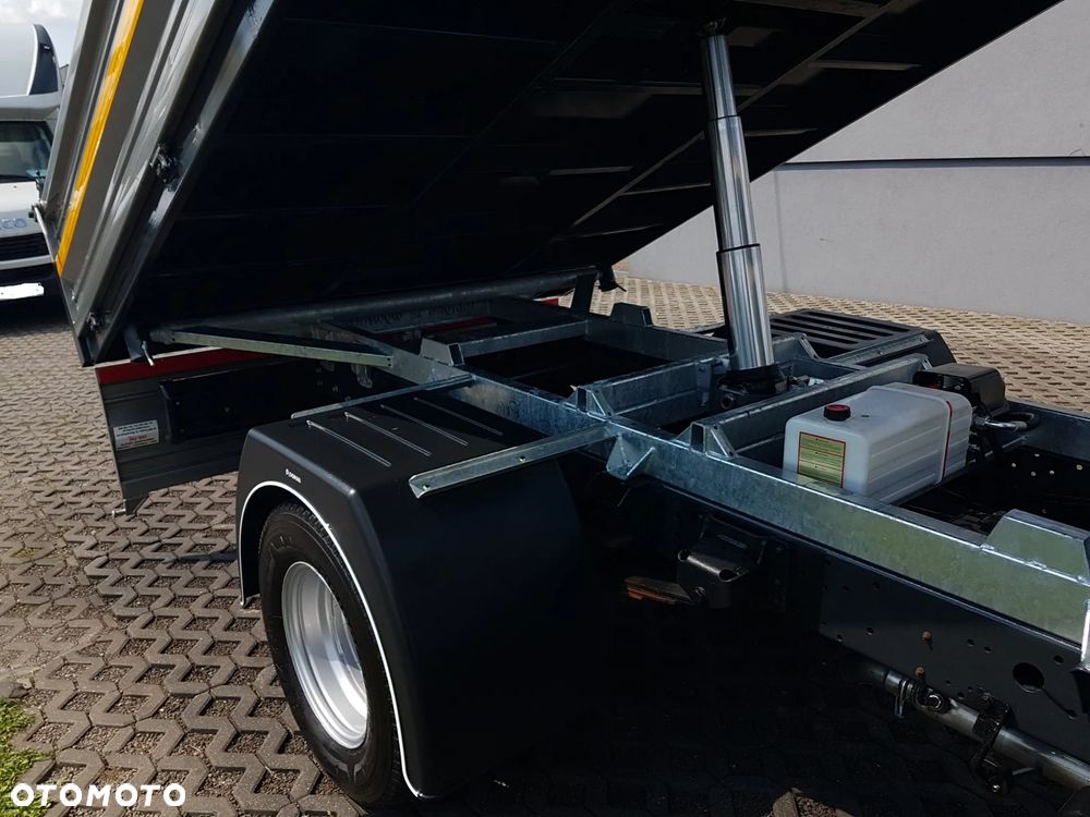 Iveco 70C18 WYWROTKA 3 STRONNA KIPER 4,0x2,2 BLIŹNIAKI 7 TON KLIMA HAK MANUAL 6-BIEGÓW - 17