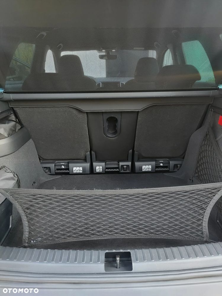 Skoda Karoq 1.5 TSI ACT 4x2 Style DSG - 29