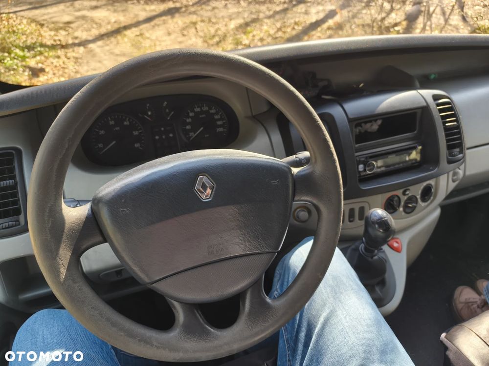Renault trafic - 11