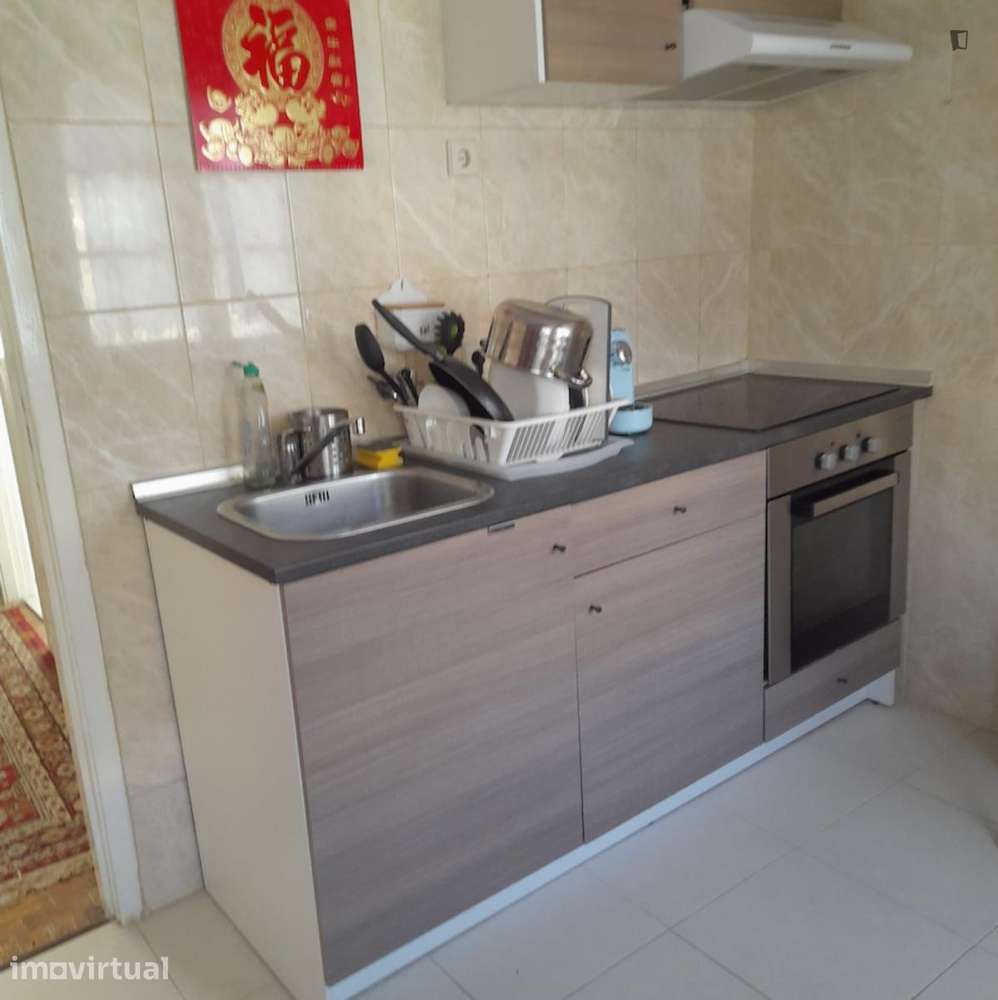 Quarto - localizado em Foz do Douro Porto - Grande imagem: 3/13