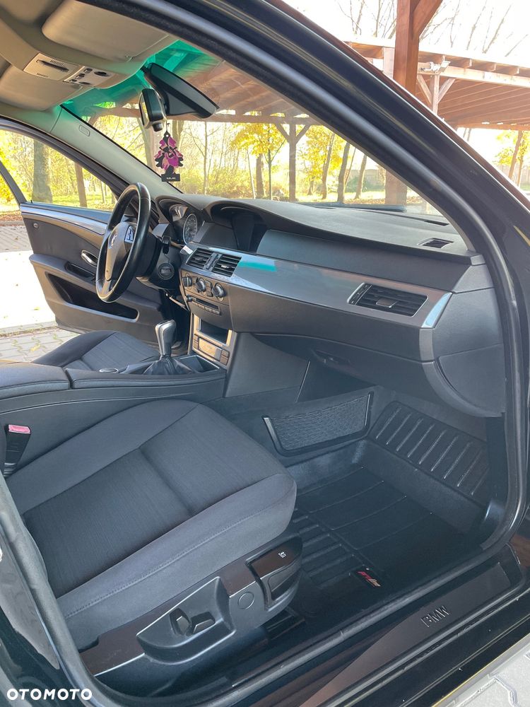 BMW Seria 5 520d - 21