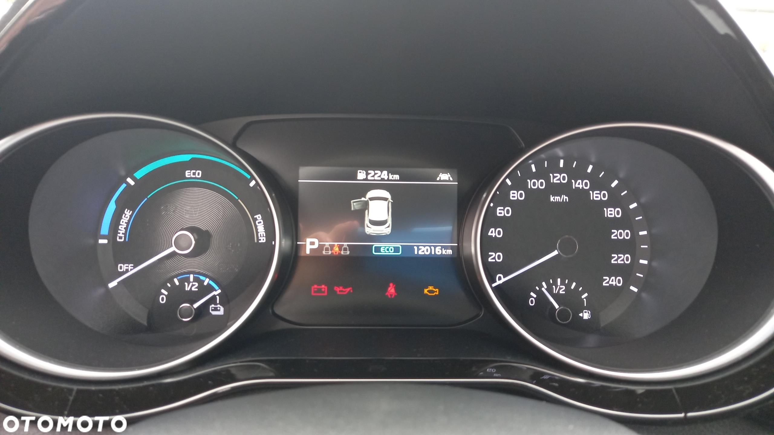 Kia XCeed 1.6 GDI PHEV L DCT - 11