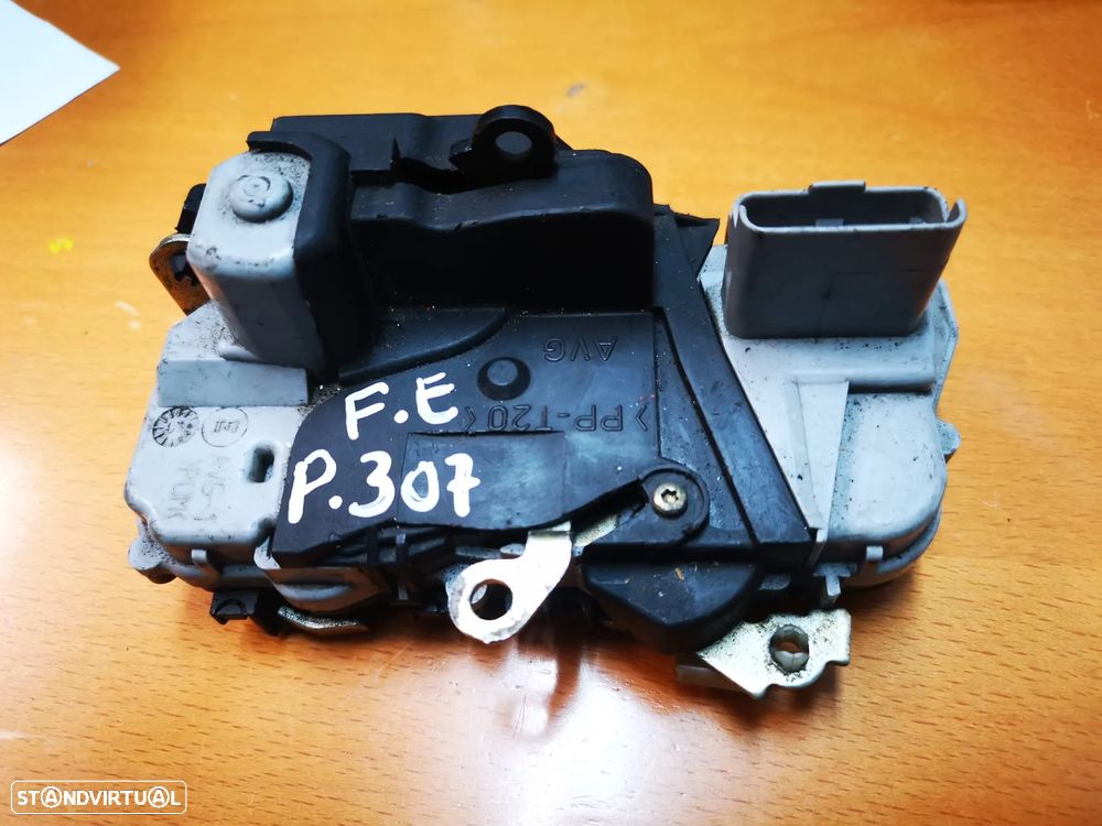 PEUGEOT 307 FECHADURA FRENTE ESQUERDA - F053 - 2