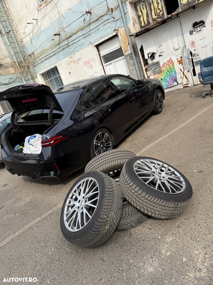 BMW Seria 5 520d xDrive Aut. - 40