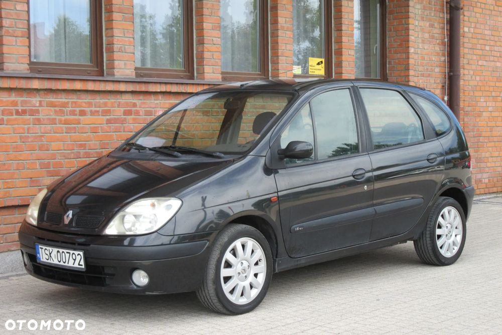 Renault Scenic - 1