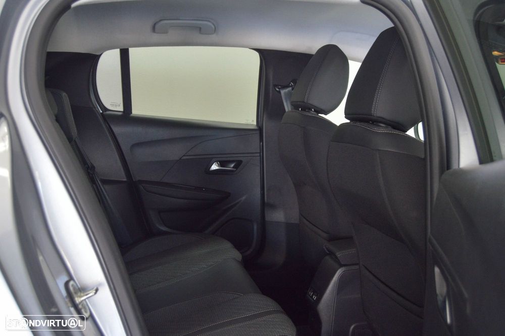 Peugeot 208 1.2 Hybrid Allure e-DCS6 - 53