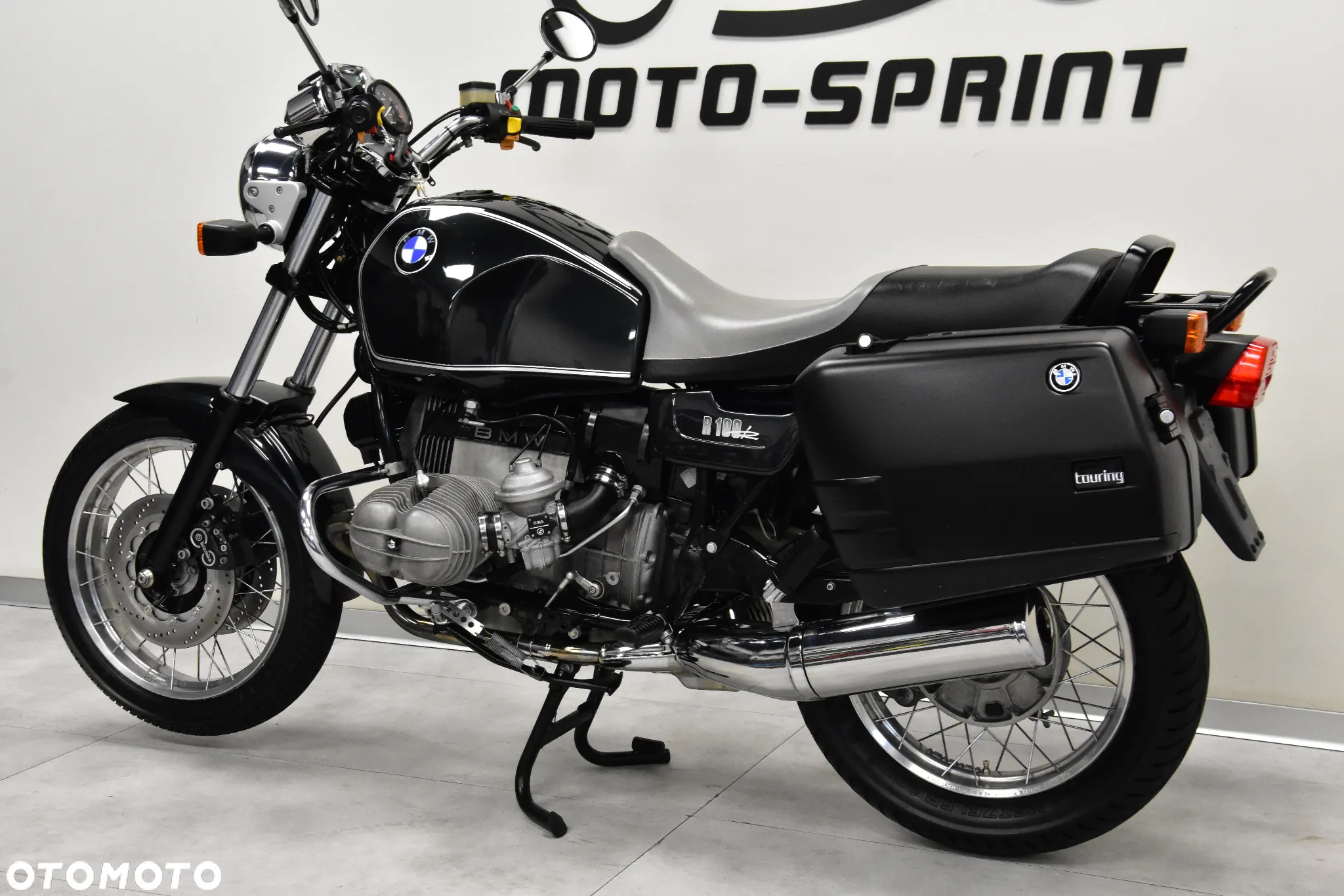 BMW R - 6