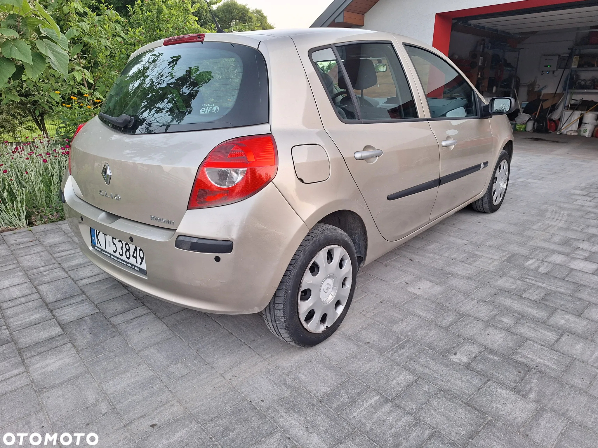 Renault Clio 1.2 16V Authentique - 6
