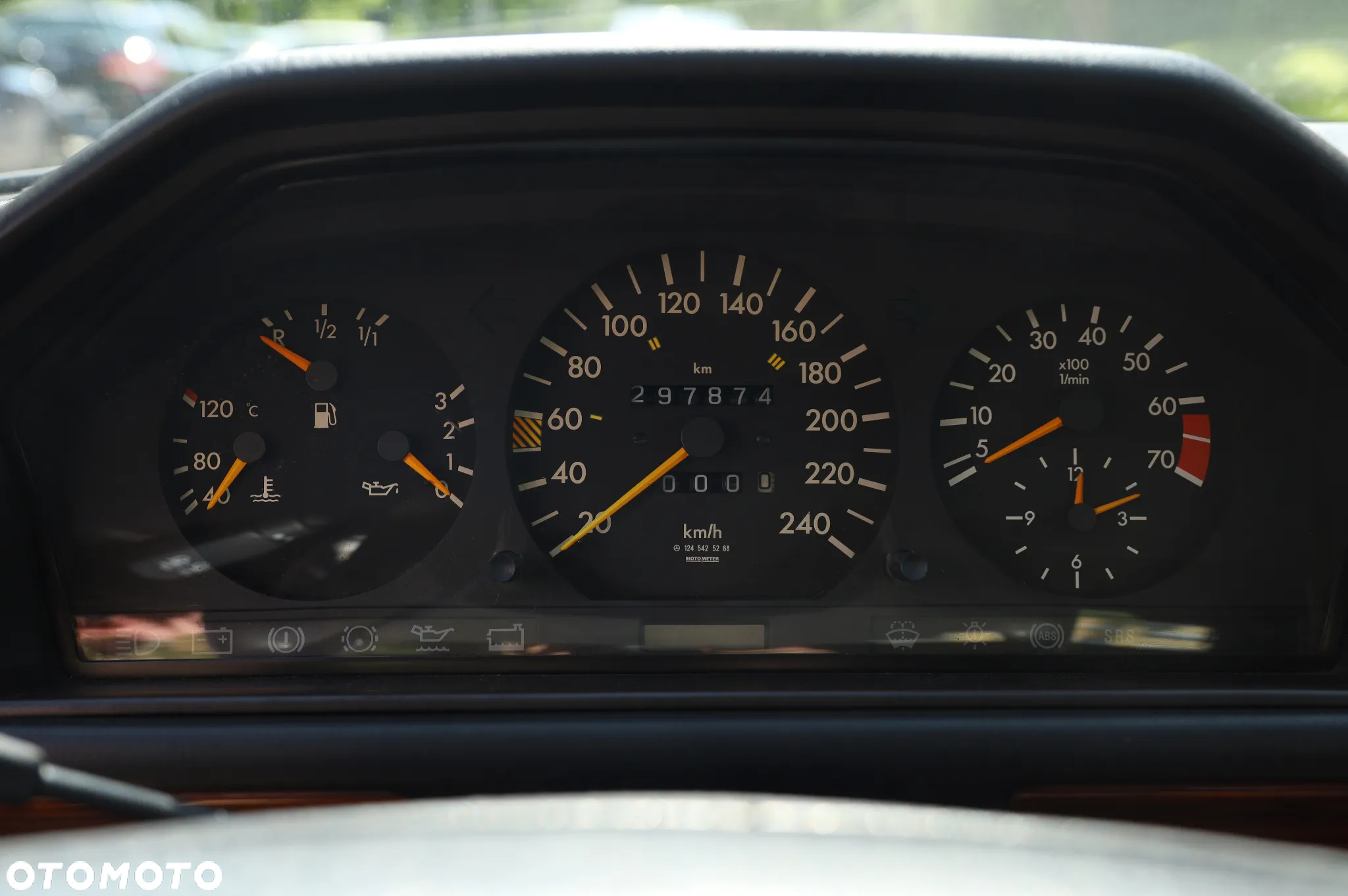 Mercedes-Benz W124 (1984-1993) - 33