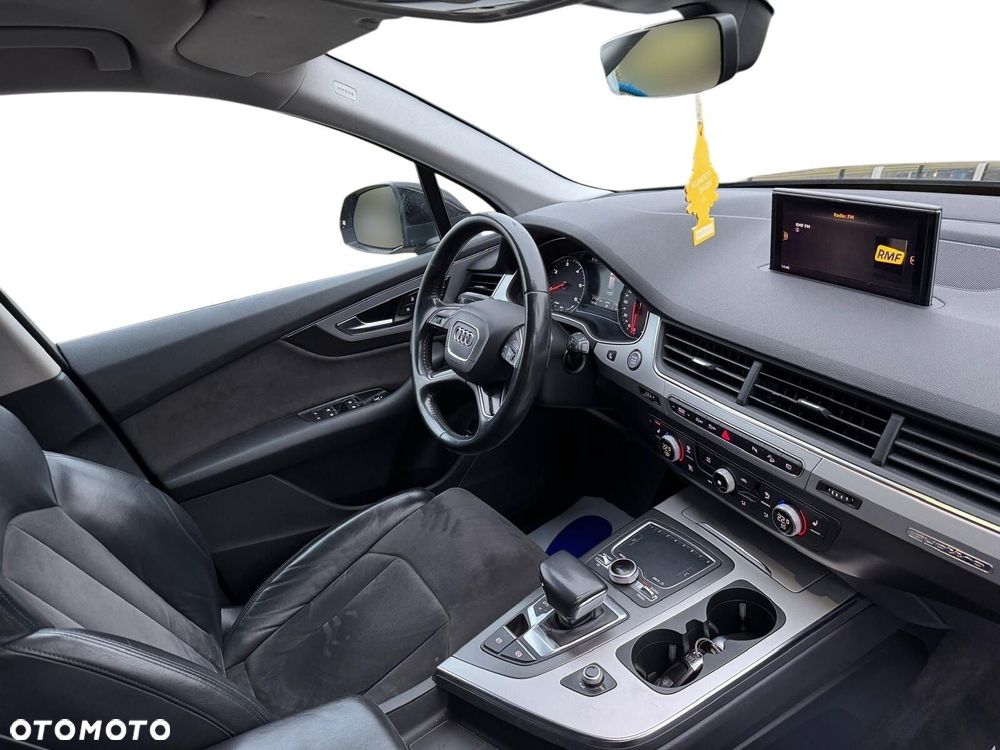 Audi Q7 3.0 TDI ultra Quattro Tiptronic - 13