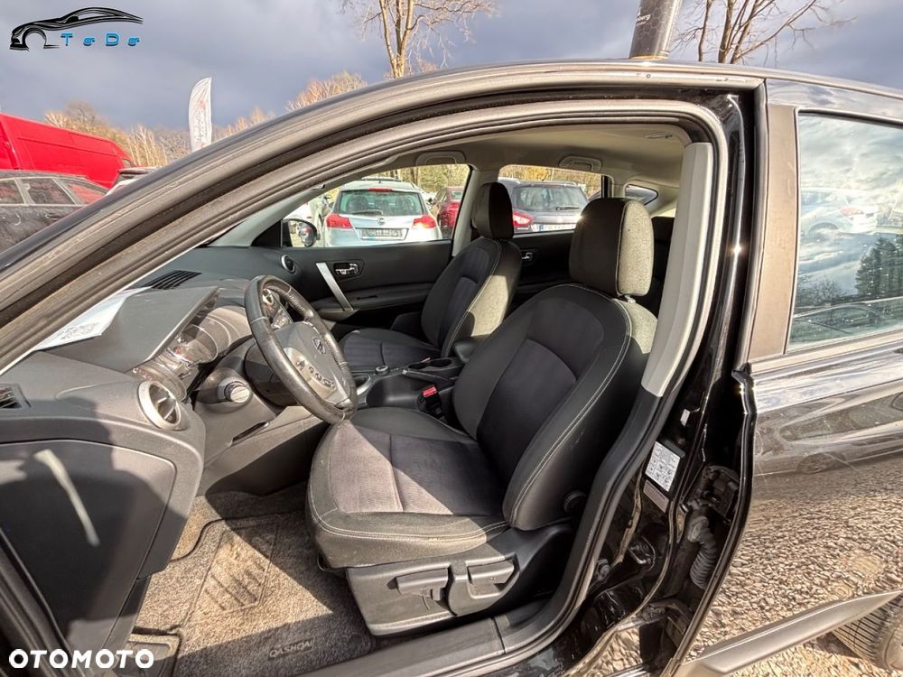 Nissan Qashqai 2.0 4x4 Tekna - 16