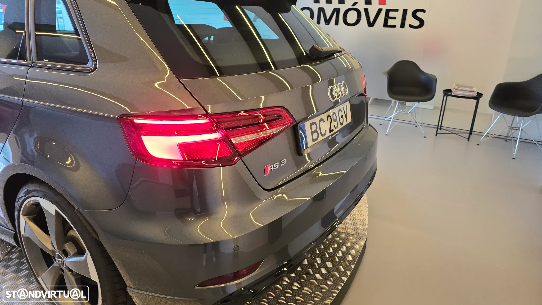 Audi RS3 Sportback 2.5 TFSI quattro S tronic - 18