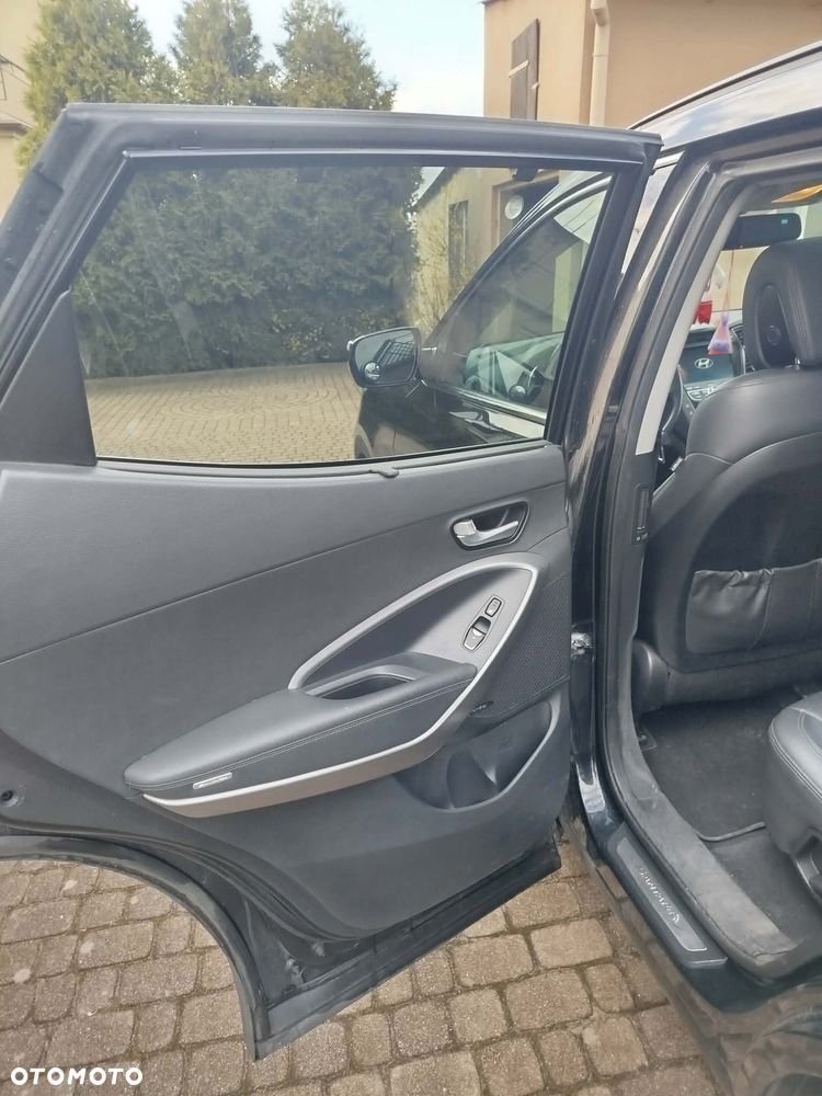 Hyundai Santa Fe 2.0 T Sport Utility - 19