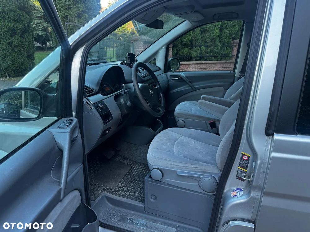 Mercedes-Benz Viano 2.2 CDI extralang Automatik Ambiente Activity - 2