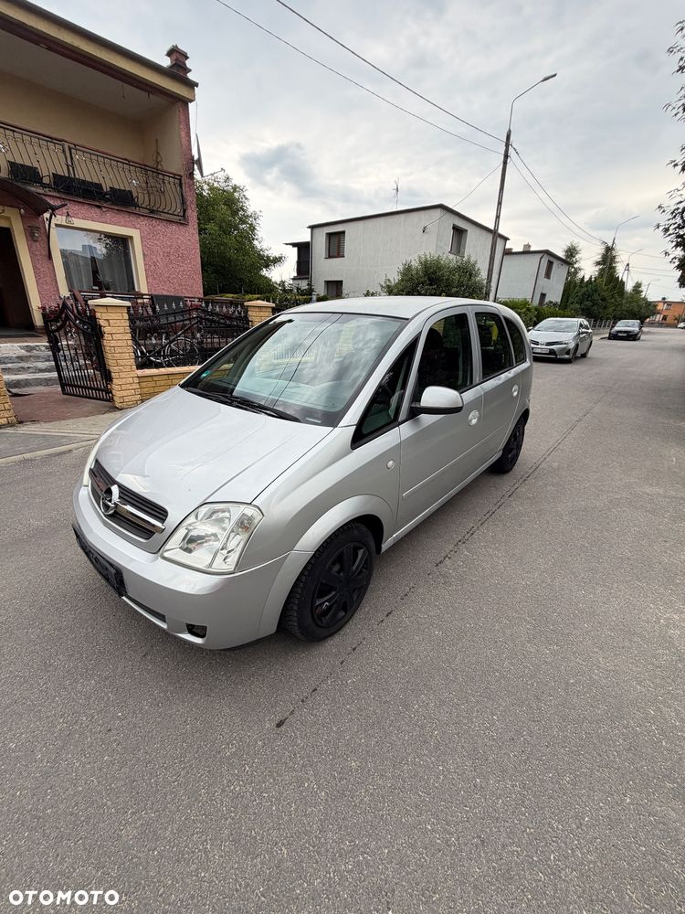 Opel Meriva 1.6 16V Essentia - 7