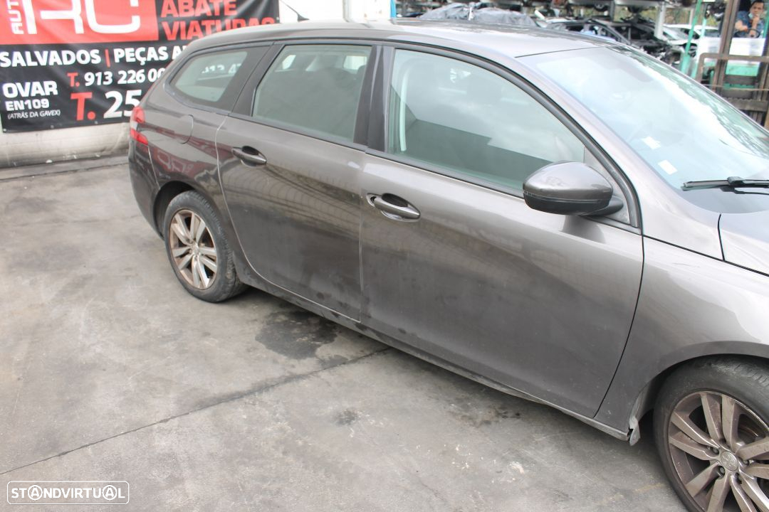 Peugeot 308 de 2015 - 4