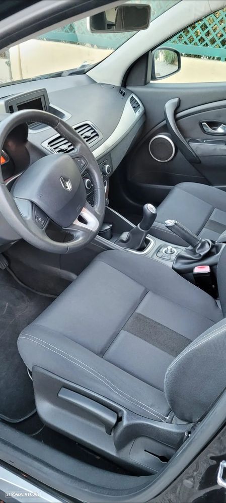 Renault Mégane 1.5 dCi Dynamique - 11