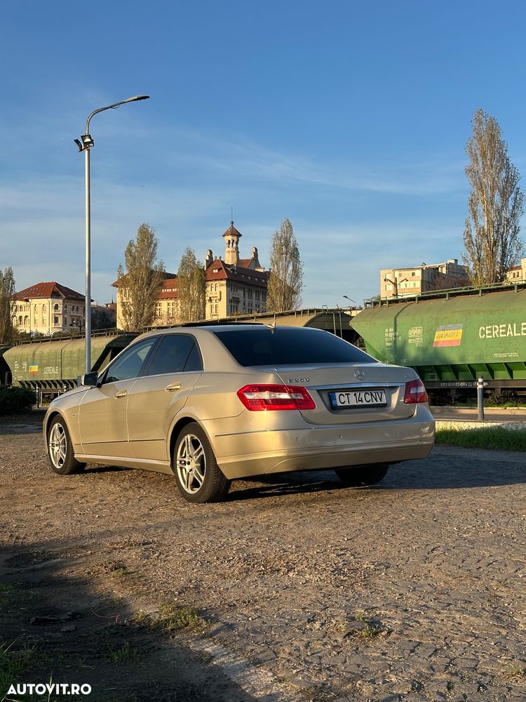 Mercedes-Benz E 250 CDI BlueEfficiency Aut. - 3