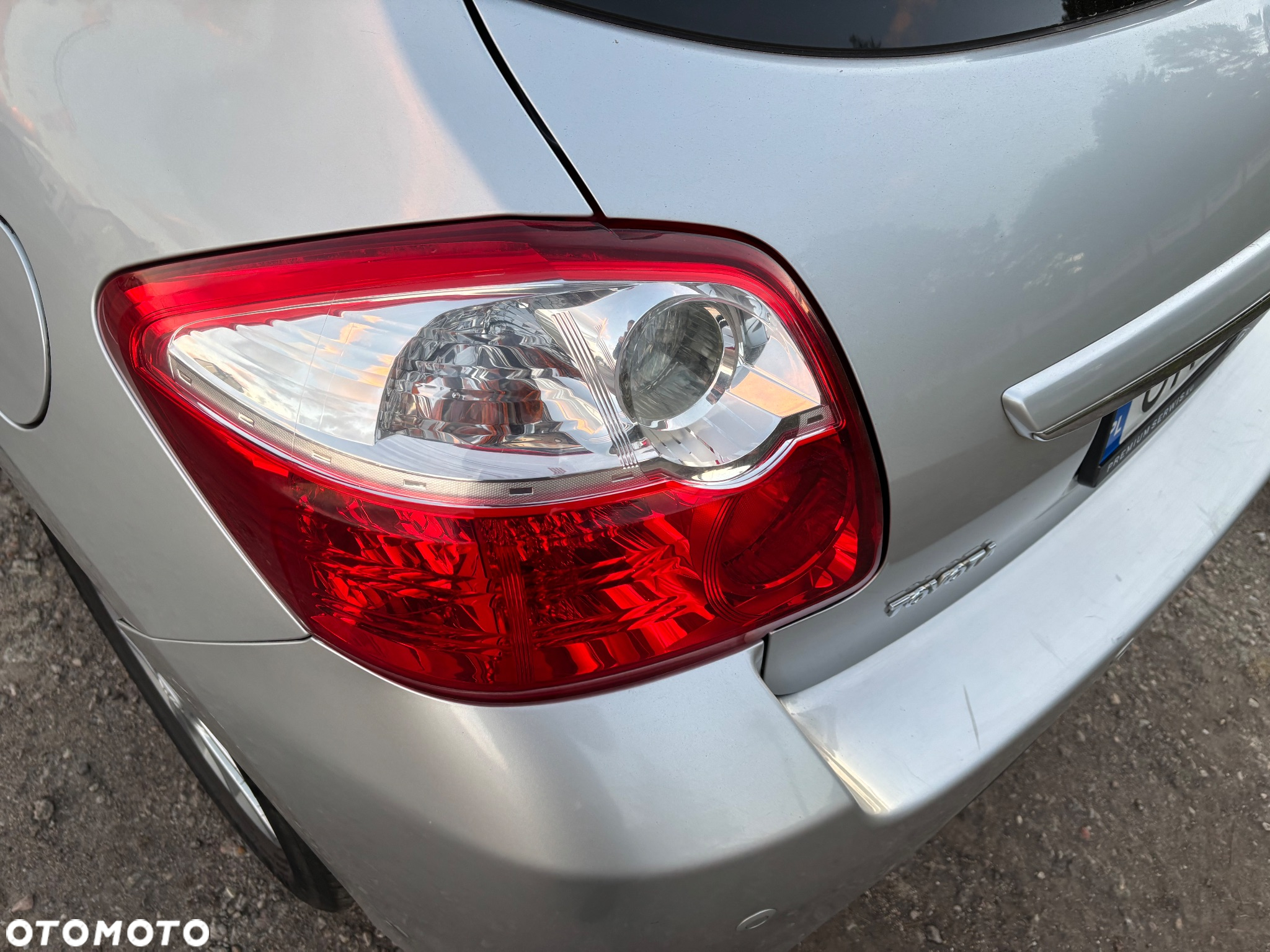 Toyota Auris 1.33 Dual-VVT-i - 8