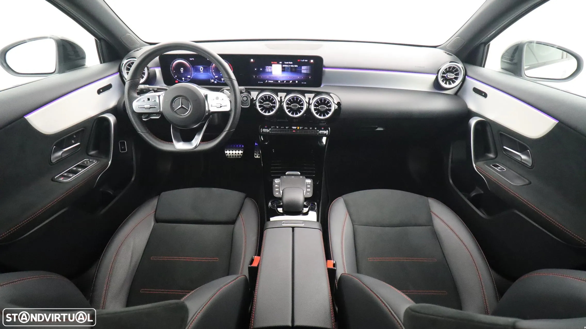 Mercedes-Benz A 250 e AMG Line - 11
