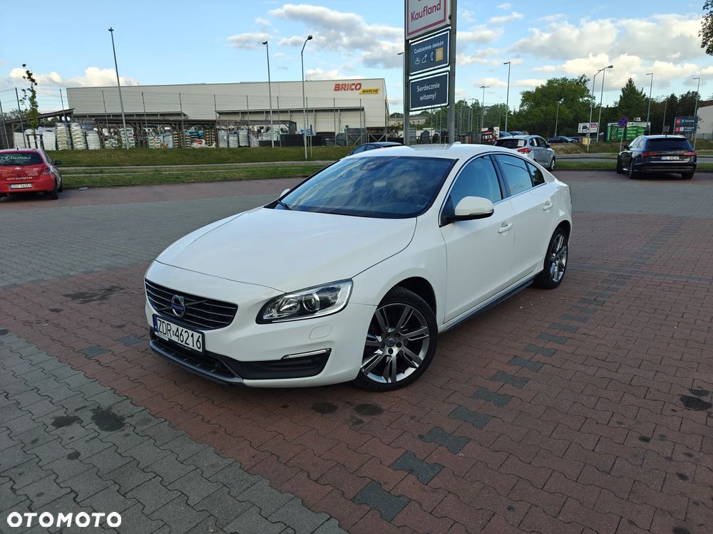 Volvo S60 D4 Drive-E Momentum - 2