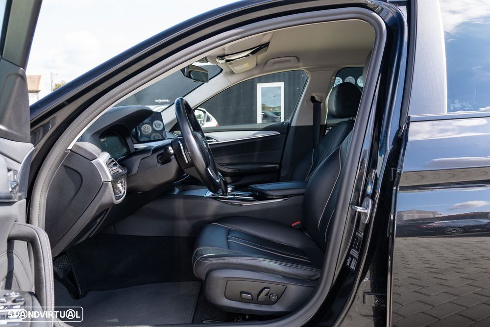 BMW 520 d Line Luxury Auto - 14
