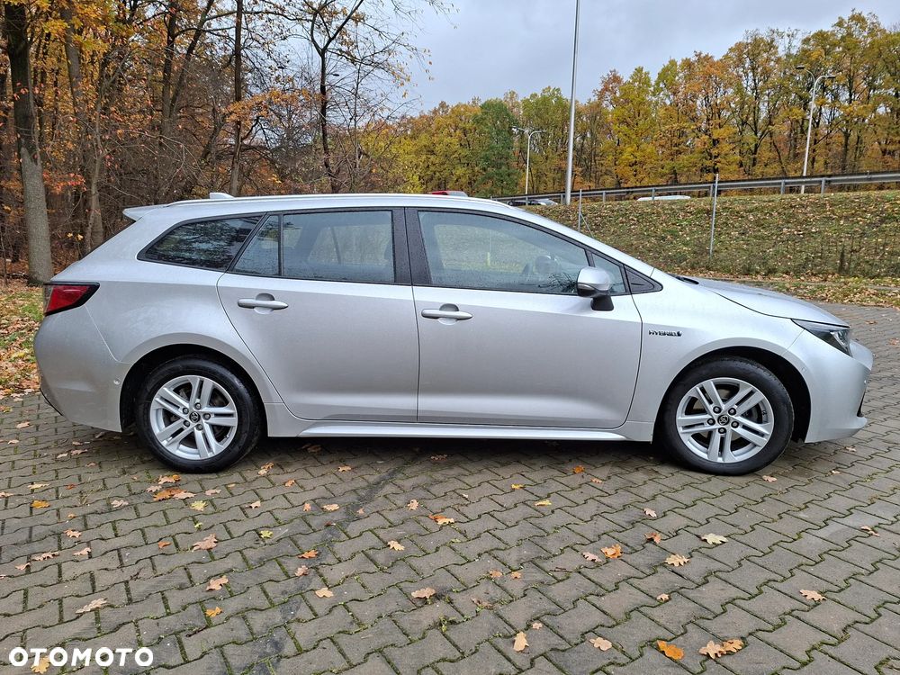 Toyota Corolla 1.8 Hybrid Comfort - 4