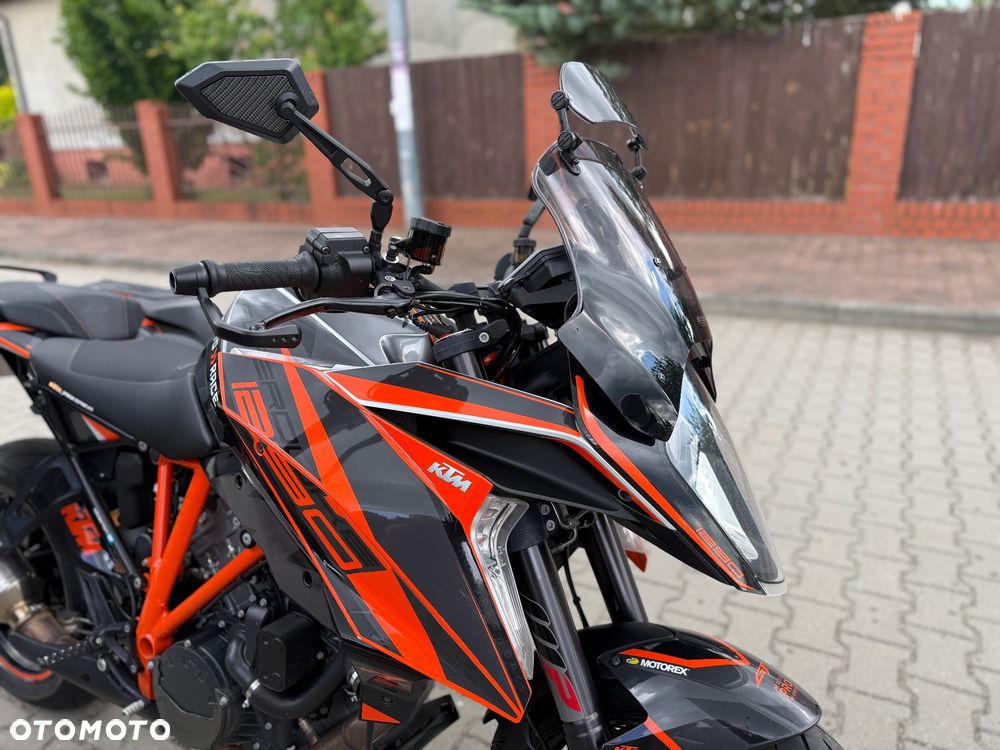 KTM Super Duke - 4