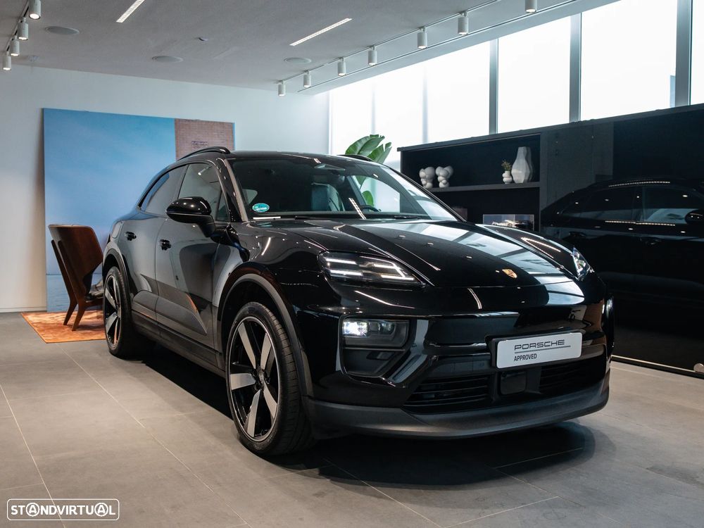 Porsche Macan Electric 4 - 3