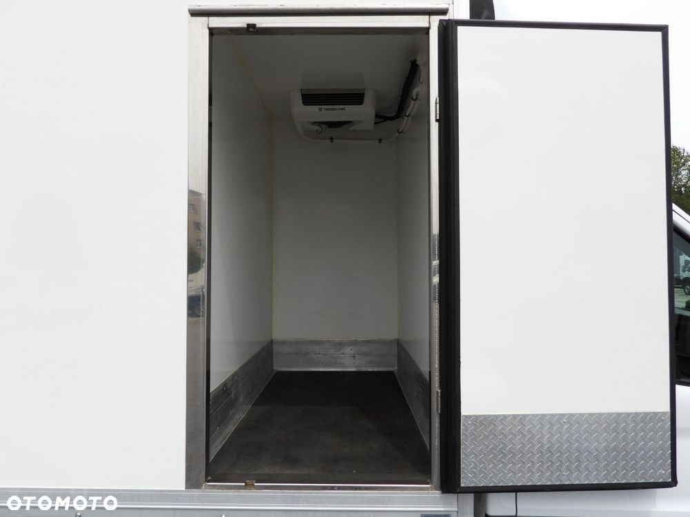 Ford TRANSIT KONTENER / CHŁODNIA 5*C / TEMPOMAT LEDY BLIŹNIACZE KOŁA KLIMATYZACJA  130KM - 23