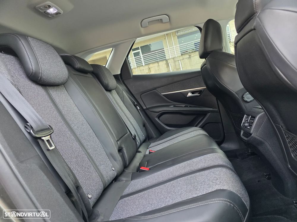 Peugeot 3008 1.6 BlueHDi Allure - 11